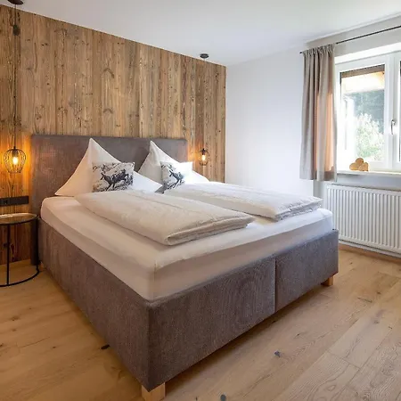 Buchberg Apartments, 아파트