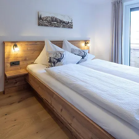 Buchberg Apartments, 아파트